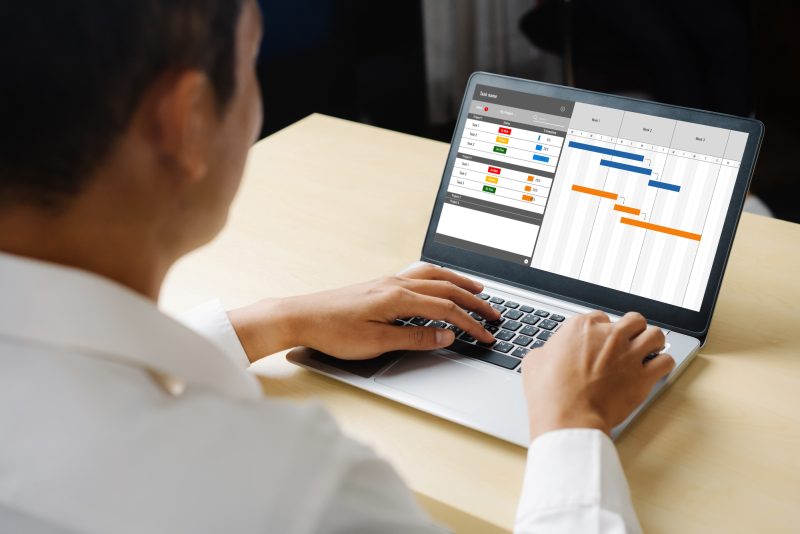 ビジネス/ノートパソコン/男性